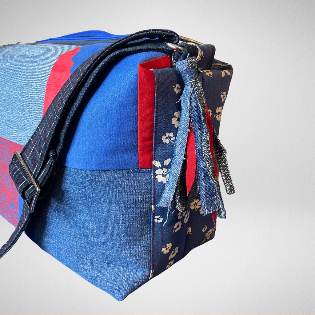 “Daisa” Boxy Tote